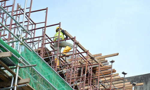 钢管工高空作业“五必须”
